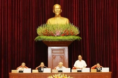 Thủ tướng Chính phủ Nguyễn Xuân Phúc điều hành phiên thảo luận. (Ảnh: Trí Dũng/TTXVN)