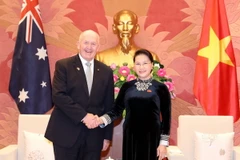 Chủ tịch Quốc hội Nguyễn Thị Kim Ngân hội kiến Toàn quyền Australia Peter Cosgrove. (Ảnh: Trọng Đức/TTXVN)
