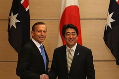 Nhật Bản-Australia ký hiệp ước tăng cường hợp tác quốc phòng