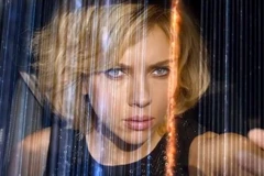 Bom tấn "Lucy" đứng đầu bảng doanh thu phòng vé trên toàn thế giới