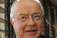 Cựu Tổng giám mục phạm tội ấu dâm có thể chịu 10 năm tù giam