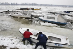 Nhiệt độ Trái Đất sẽ ấm hơn hay lạnh đi trong tương lai?