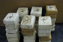Mỹ thu giữ gần 2 tấn cocaine ngoài khơi Puerto Rico