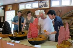 Ấn tượng triển lãm về văn hóa của ngư dân vạn chài