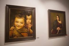 Những câu chuyện đầu năm được kể qua màu nước, tranh lụa