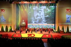 Chương trình nghệ thuật đặc biệt chào mừng lễ kỷ niệm . (Ảnh: Doãn Tấn/TTXVN)