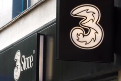 Hàng triệu thuê bao di động ở Anh bấn loạn vì nhà mạng bị hack