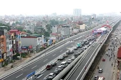 Đường vành đai 3 đoạn Thanh Xuân-Bắc Linh Đàm trong ngày thông xe. (Ảnh: Huy Hùng/TTXVN)