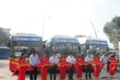 Tuyến xe buýt số 62 chính thức được đưa vào sử dụng. (Ảnh: Việt Hùng/Vietnam+)
