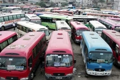 Hàng trăm lượt xe sẽ được điều chuyển khỏi bến Mỹ Đình nhằm giảm tải cho bến. (Ảnh: Thế Duyệt/TTXVN)