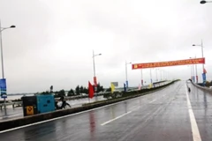 Các phương tiện qua Cầu Bến Thủy II đều sẽ phải đóng phí. (Ảnh chỉ có tính họa. Nguồn: internet)