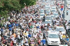 Các loại phí đều sẽ được thu trực tiếp trên đầu phương tiện. (Ảnh: Việt Hùng/Vietnam+)