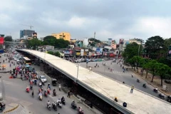 Cây cầu vượt lắp ghép nhẹ tại ngã tư Chùa Bộc - Tây Sơn được xây dựng dọc tuyến phố Tây Sơn. (Ảnh chỉ có tính minh họa. Nguồn: internet)