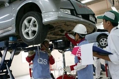 Tại các đại lý Toyota vẫn có khá ít khách hàng đến sửa lỗi xe sau sự cố. (Ảnh: internet)