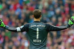 Lothar Matthäus: Manuel Neuer giống như một thỏi nam châm