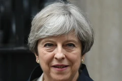 Thủ tướng Anh Theresa May tới dự phiên bỏ phiếu tín nhiệm tại Quốc hội ở London ngày 29/6. (Nguồn: EPA/TTXVN)
