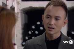 Tạo hình của Anh Vũ trong phim "Về nhà đi con." (Ảnh: VTV)