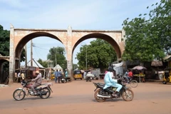 Tấn công bạo lực ở Nigeria, khiến hàng chục dân thường thiệt mạng 