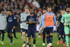 Cúp Liên đoàn Anh: Đương kim vô địch Manchester City bị loại