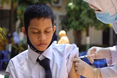 Indonesia cấp phép sử dụng vaccine của Sinovac cho trẻ em từ 6-11 tuổi
