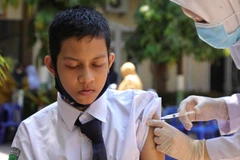 Indonesia cấp phép sử dụng vaccine của Sinovac cho trẻ em từ 6-11 tuổi