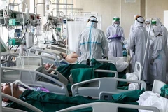 Tình hình đại dịch COVID-19 tại Nga tiếp tục diễn biến xấu