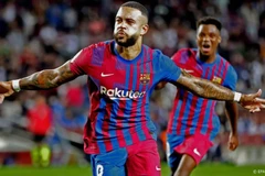 La Liga: Barcelona ngược dòng hạ Valencia, Sociedad lên ngôi đầu