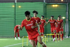 Tuyển Việt Nam đẩy cao khối lượng tập luyện, tạo bứt phá về thể lực