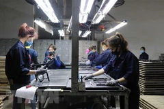 Thủ tướng Chính phủ ban hành Chỉ thị khôi phục sản xuất công nghiệp