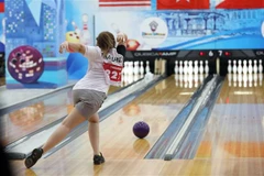 Vận động viên nước Thái Lan - Chawakorn Wutti thực hiện phần ném bóng trong nội dung thi Đơn nữ. (Ảnh: Trung Kiên/TTXVN)