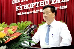 Ông Nguyễn Khắc Thận phát biểu tại Kỳ họp thứ 8, Hội đồng Nhân dân tỉnh Thái Bình khóa XVI. (Ảnh: Thế Duyệt/TTXVN)