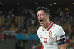 Tiền đạo Robert Lewandowski trong màu áo đội tuyển Ba Lan. (Ảnh: AFP/TTXVN)