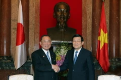 Chủ tịch nước Trương tấn Sang tiếp Chủ tịch Thượng viện Nhật Bản, ngài Yamazaki Masaaki, sang thăm chính thức Việt Nam. (Ảnh: Nguyễn Khang/TTXVN)