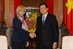 Chủ tịch nước Trương Tấn Sang tiếp bà Elissabeth Guigou, Chủ tịch Ủy ban Đối ngoại Quốc hội Pháp sang thăm và làm việc tại Việt Nam. (Ảnh: Nguyễn Khang/TTXVN)