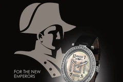 Bán đồng hồ "cấy" mẫu ADN của Hoàng đế Napoleon Bonaparte