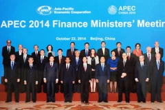 25 năm hợp tác APEC và đóng góp của Việt Nam trong 16 năm qua
