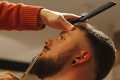 Đàn ông châu Âu quay trở lại với mốt để râu rậm đầy nam tính