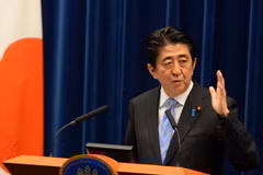 Vì sao Thủ tướng Nhật Bản Shinzo Abe giải tán Hạ viện sớm?