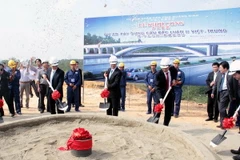 Quảng Ninh khởi công dự án cầu Bắc Luân II Việt-Trung