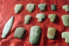 Sơn La: Phát hiện rìu đá, rìu đồng tại cửa suối Đá Đỏ