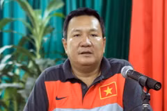 Huấn luyện viên Hoàng Văn Phúc. (Ảnh: Quốc Khánh/TTXVN)