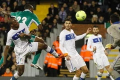 Video Shola Ameobi lập siêu phẩm vào lưới Italy