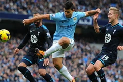 Video Tottenham thảm bại trước Manchester City