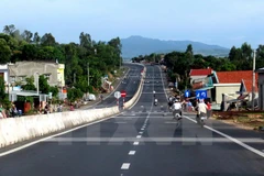 Dự án nâng cấp, mở rộng Quốc lộ 1. (Ảnh minh họa: Thế Lập/TTXVN)