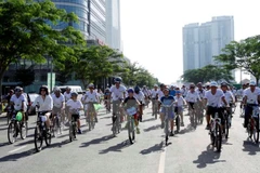 Xe đạp phải chờ đường sắt đô thị vào hoạt động, bố trí điểm đỗ, làn đường thì nhiều người mới sử dụng. (Ảnh: Hoàng Hải/TTVN)