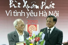 Cây đại thụ văn chương Tô Hoài đã về với… “Cát bụi chân ai” 