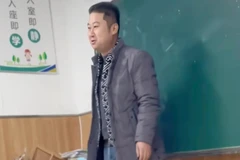 Ông bố nói với rằng cậu con trai có tâm lý vững vàng và đang tiến bộ từng ngày. (Nguồn: Douyin)