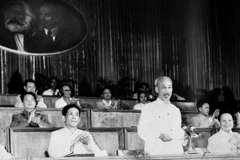 Chủ tịch Hồ Chí Minh phát biểu tại Đại hội III của Đảng. (Ảnh: TTXVN)