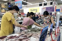 Nhóm hàng thủy hải sản có sức mua tăng cao trong dịp Lễ 2/9 tại thị trường Thành phố Hồ Chí Minh. (Ảnh: Mỹ Phương/TTXVN)