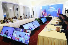 Phó Thủ tướng, Bộ trưởng Ngoại giao Phạm Bình Minh chủ trì Đối thoại cấp Bộ trưởng ASEAN về Thúc đẩy vai trò của Phụ nữ đối với hòa bình và an ninh bền vững. (Ảnh: Lâm Khánh/TTXVN) 